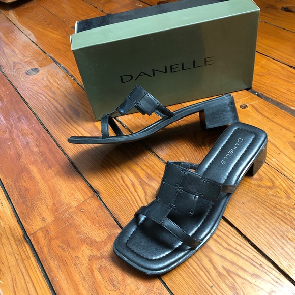 90s sandal